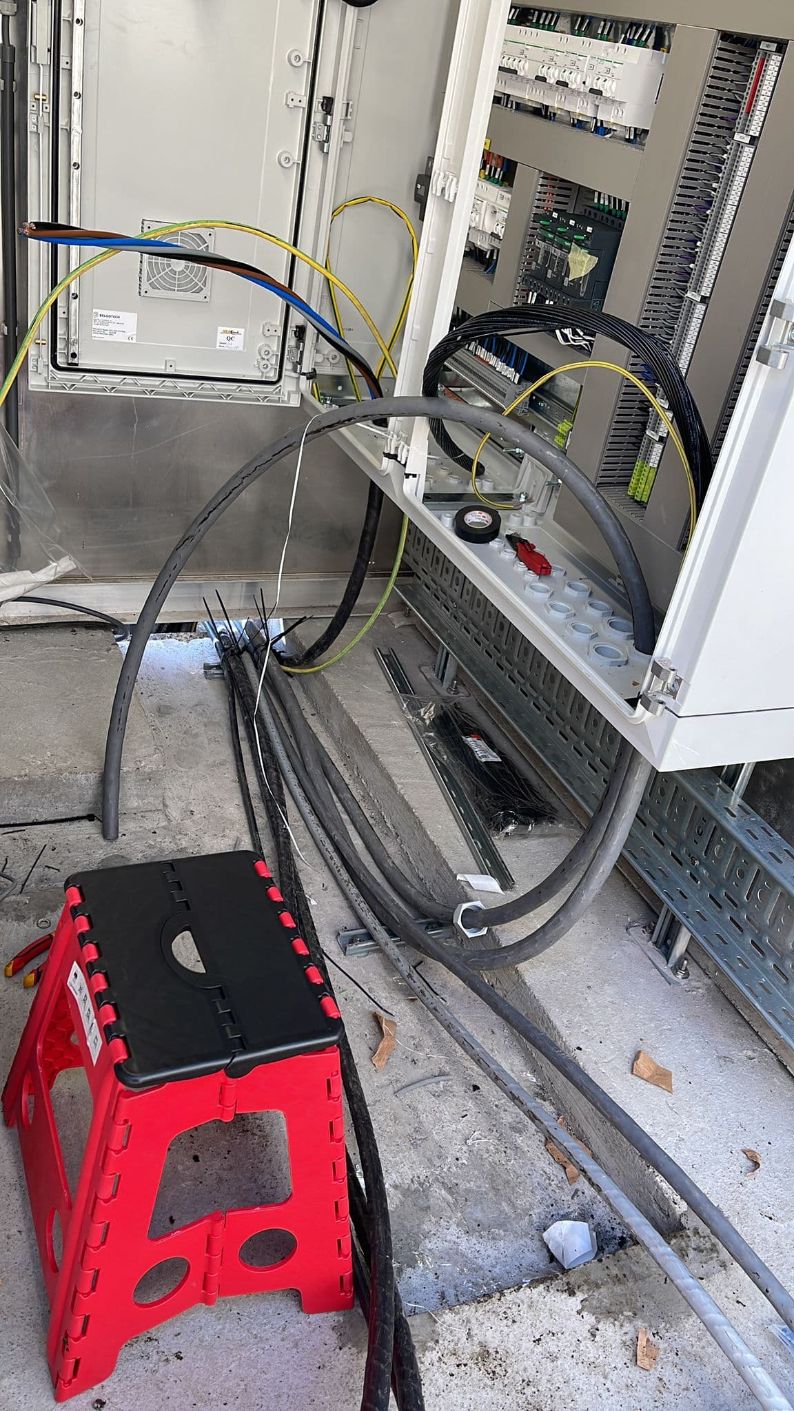 Câblage et distribution