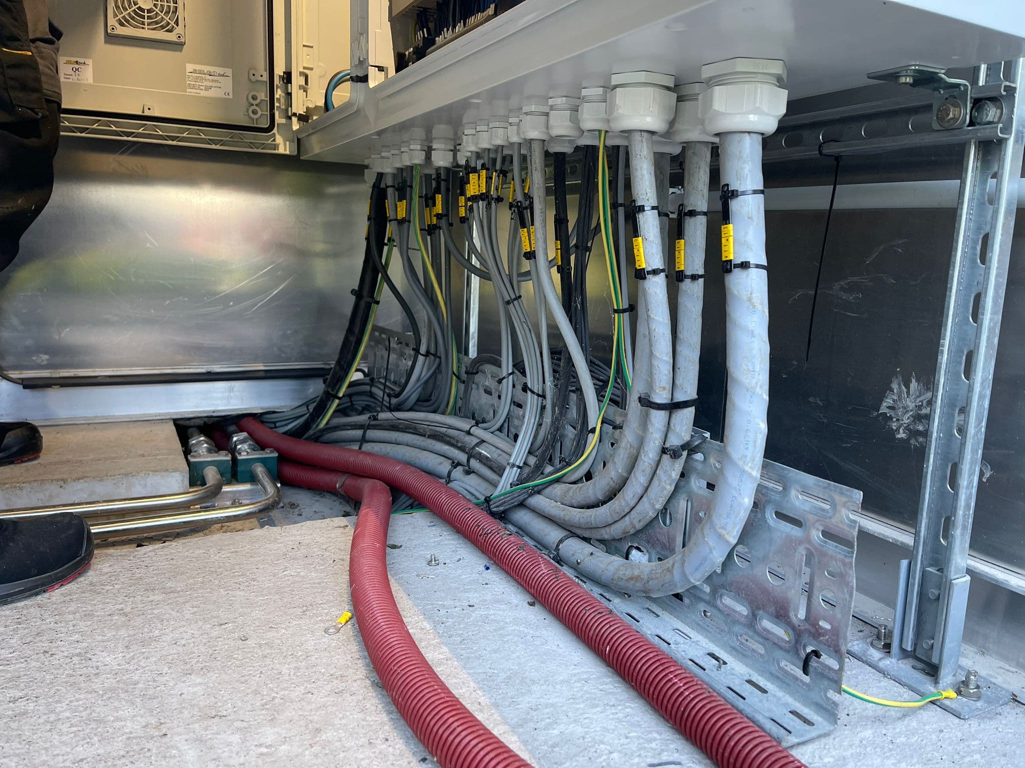 Équipements électriques